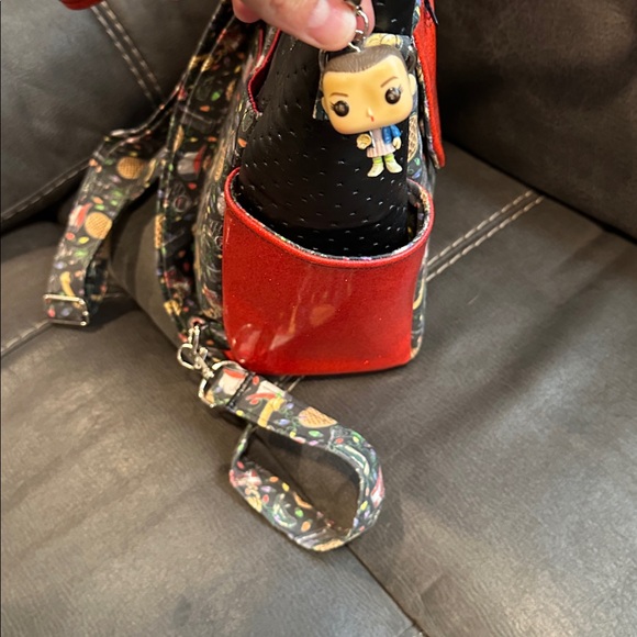 Mouth Breather Tote Bag with Red and Black Accents - Picture 3 of 4